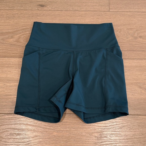 Senita Athletics Pants - SENITA ATHLETICS Green Rio High Waisted Active Workout Pocket Bike Short Size XS